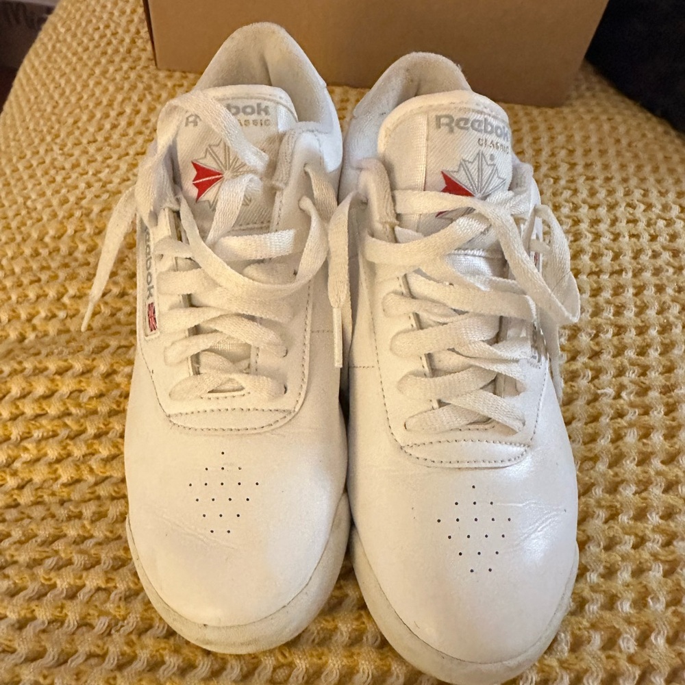 Reebok Classic Women’s Princess Size 7.5